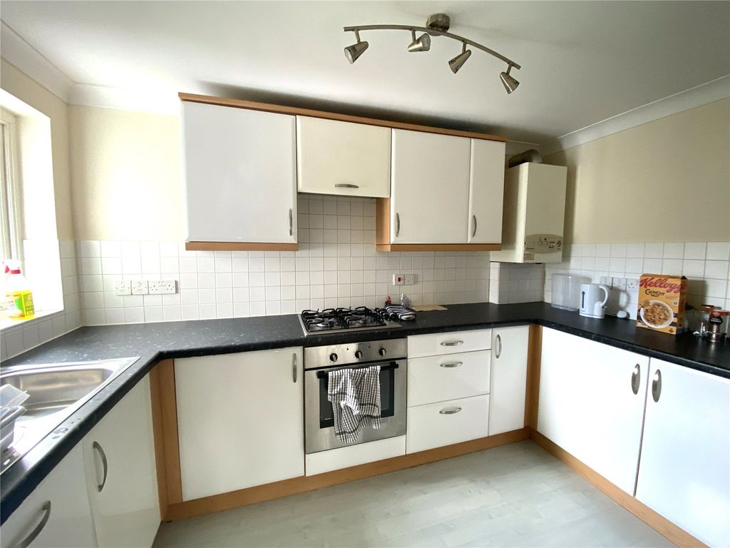 Additional image 5 of 1 bed flat for saleThe Piazza, Bodmin, Cornwall PL31