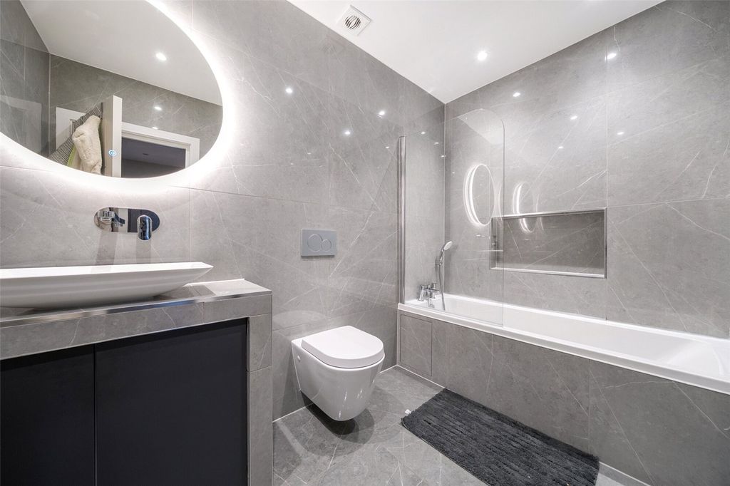 Additional image 25 of 5 bed detached house for saleBickley Park Road, Bromley BR1
