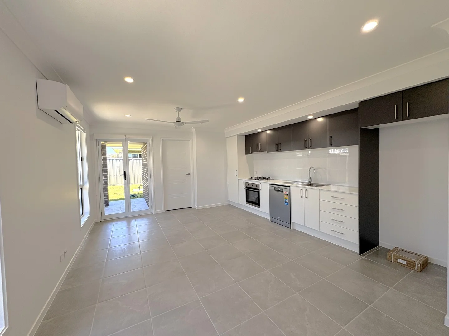 2/11 Linden Street, Lochinvar NSW 2321