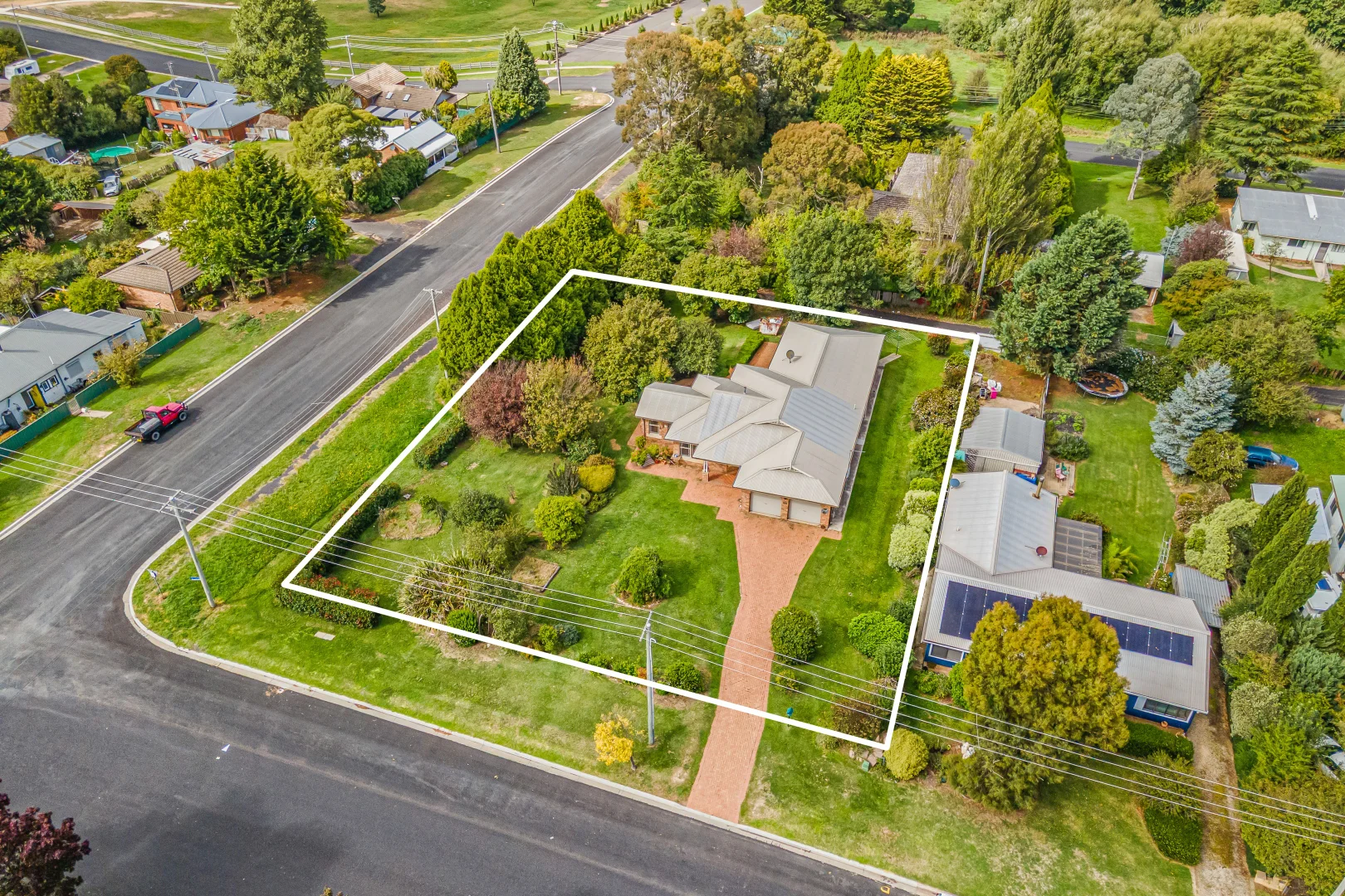 Additional image 16 of 84-86 Queen Street, Oberon NSW 2787