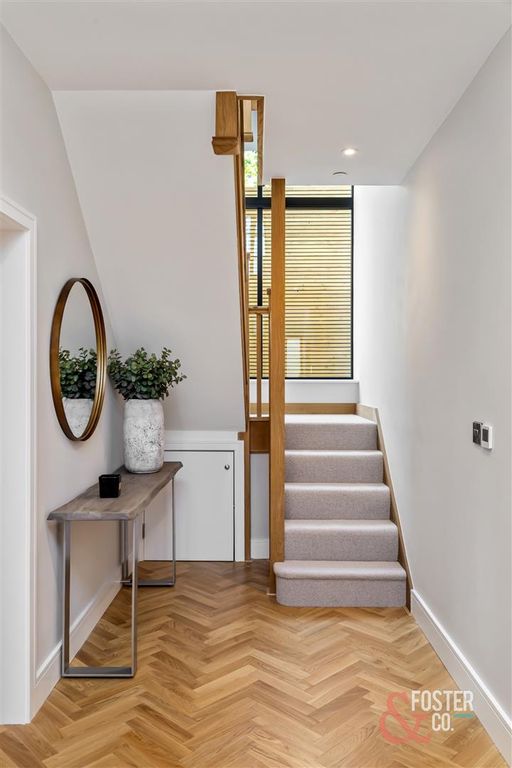 Additional image 30 of 5 bed detached house for saleWithdean Road, Brighton BN1