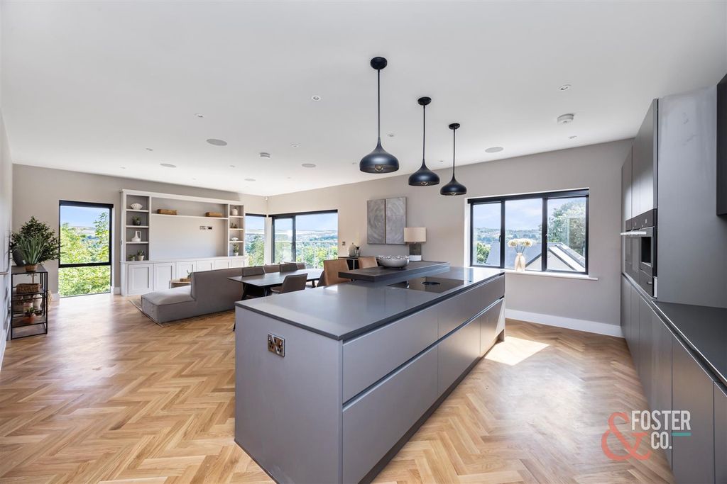 Additional image 4 of 6 bed detached house for saleWithdean Road, Brighton BN1