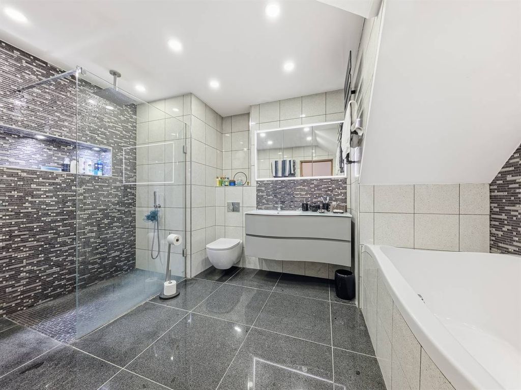 Additional image 30 of 6 bed detached house for saleCliff Promenade, Broadstairs CT10