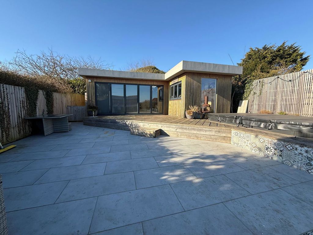 Additional image 23 of 4 bed detached house for saleWaldron Road, Broadstairs CT10