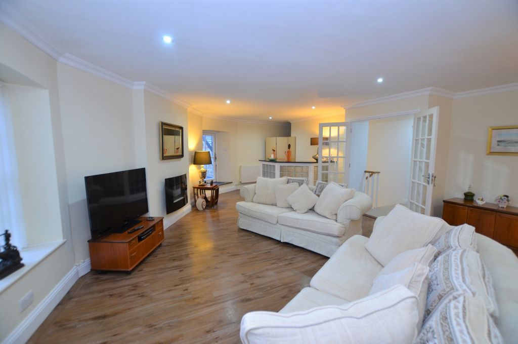Additional image 18 of 5 bed terraced house for sale32 Tremayne House Park Drive, Bodmin PL31