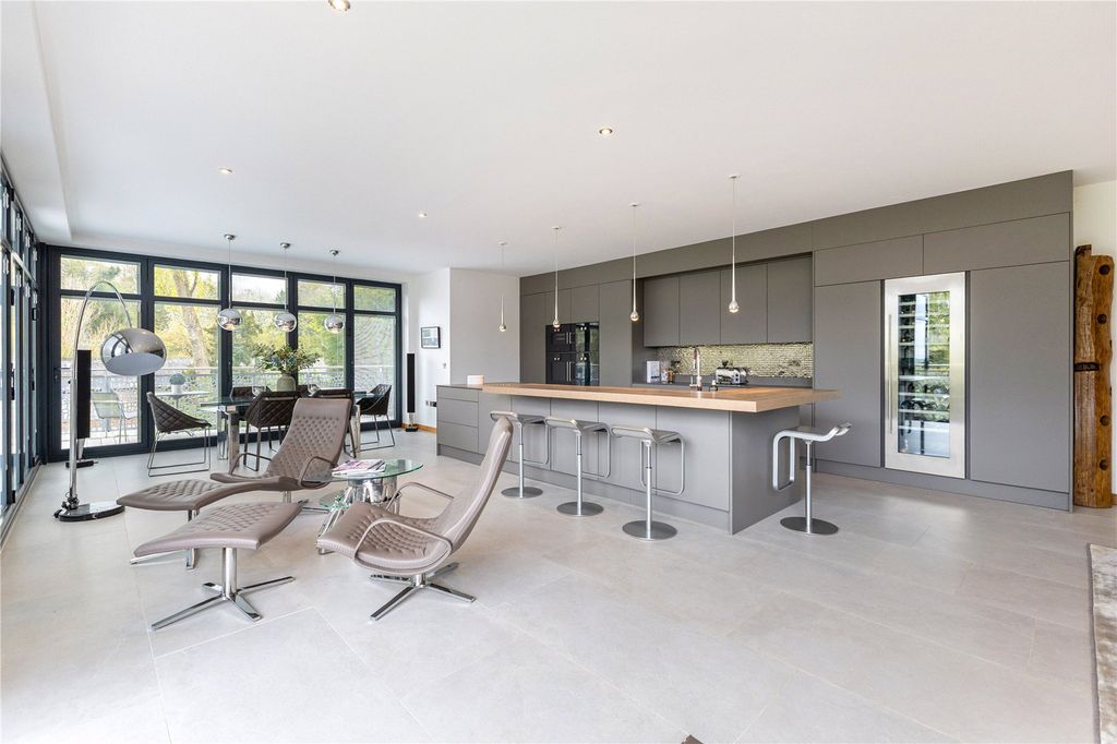 Additional image 8 of 5 bed detached house for saleLondon Road, Uppingham, Oakham, Rutland LE15