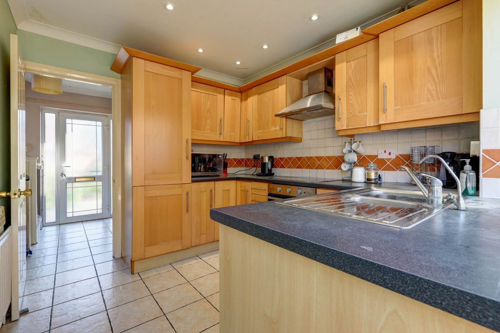 Additional image 9 of 3 bed detached house for saleDownside Close, Blandford Forum DT11