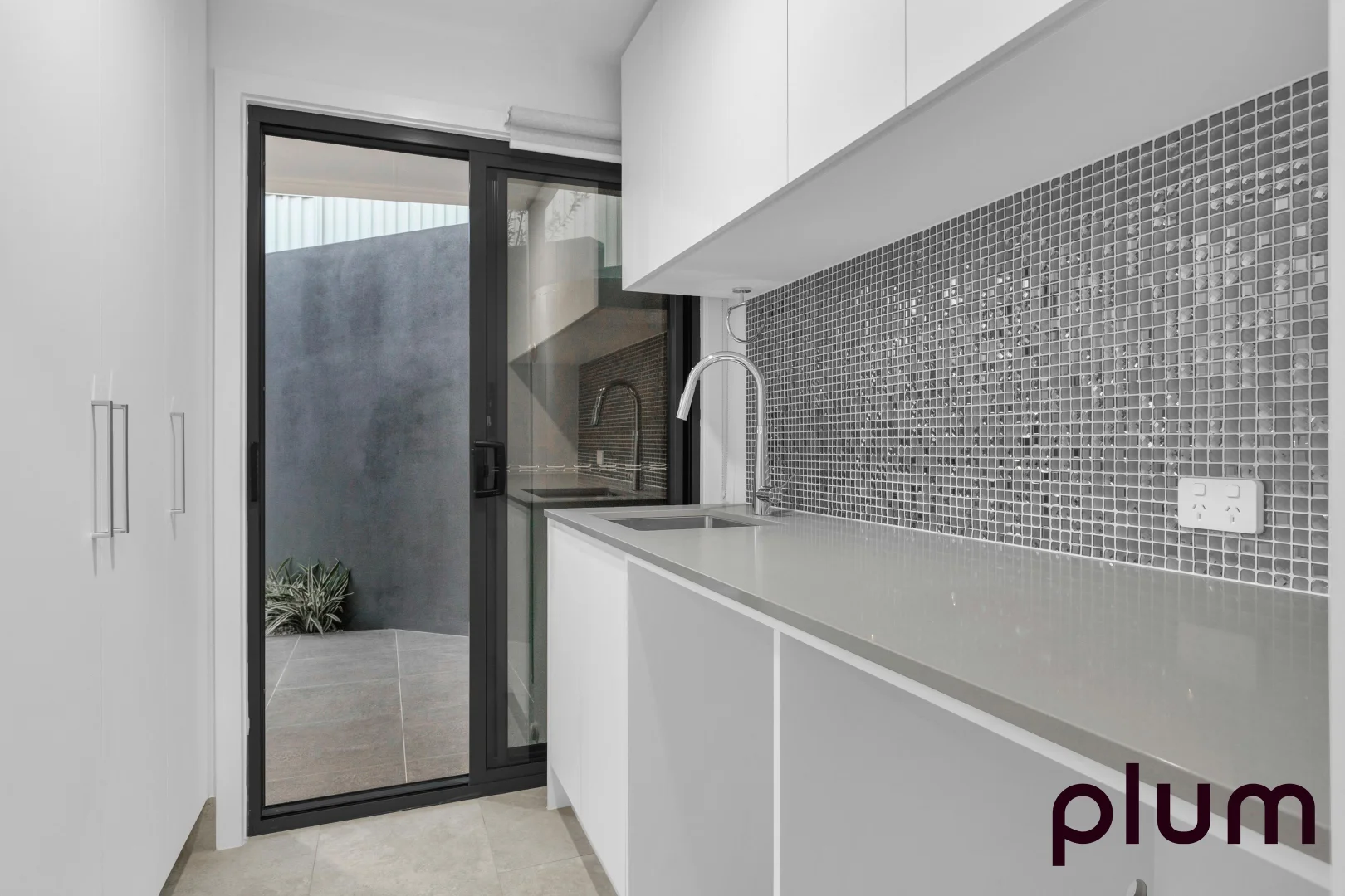 Additional image 20 of 2/12 Union Street, Taringa QLD 4068