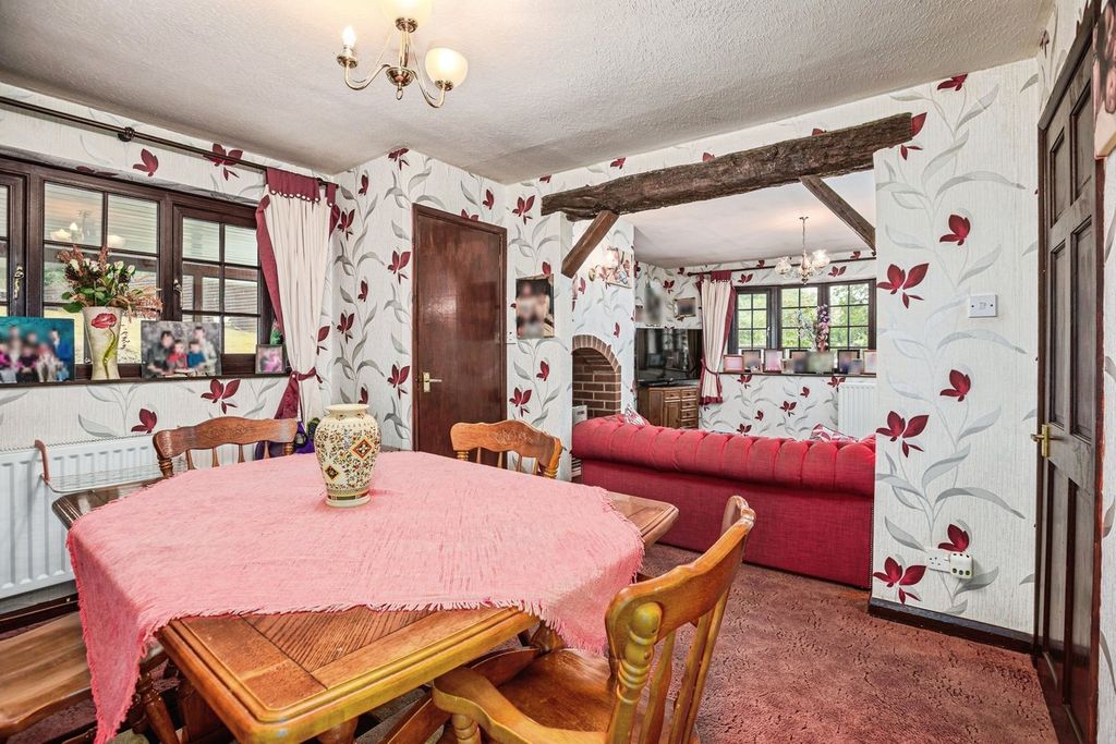 Additional image 5 of 5 bed detached bungalow for saleLlandyssil, Montgomery SY15