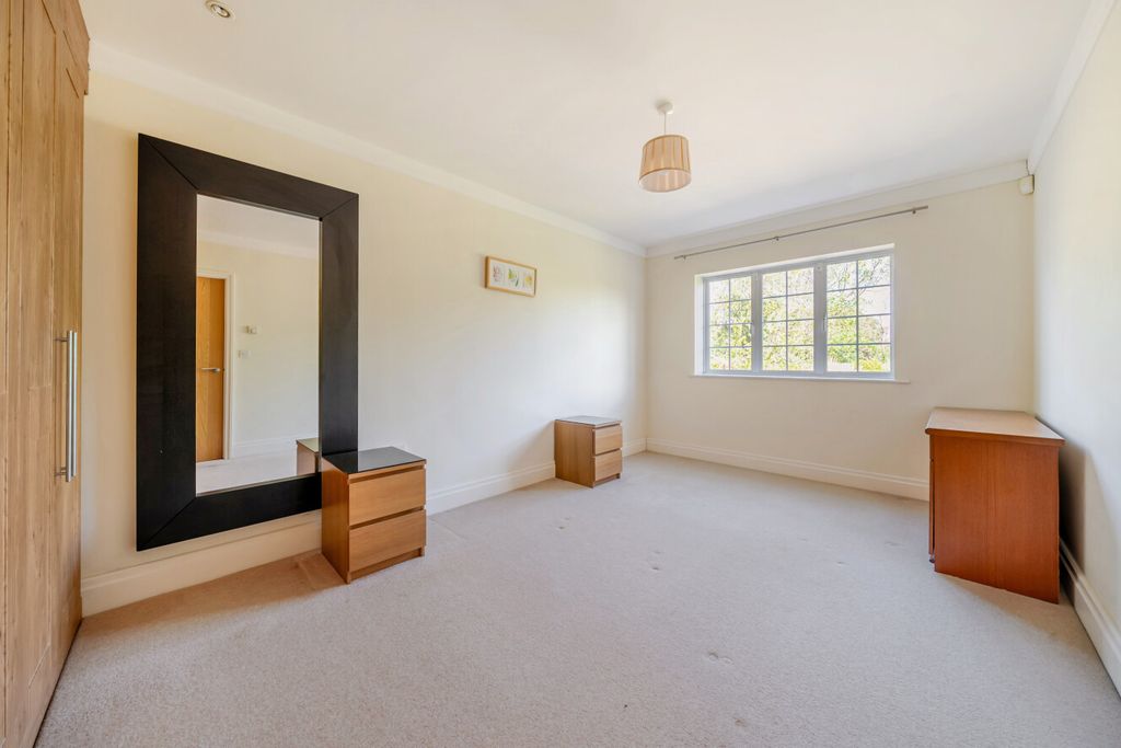 Additional image 17 of 3 bed flat for saleWest Common Road, Bromley, Kent BR2