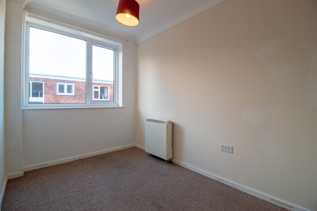 Additional image 7 of 2 bed flat for saleBriton Court, Spalding PE11