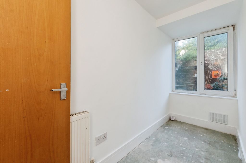 Additional image 5 of 2 bed flat for saleEast Street, Blandford Forum DT11