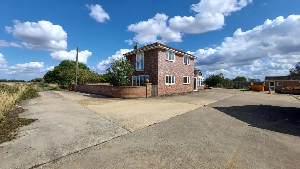 Additional image 14 of 4 bed farmhouse for saleDyke Drove, Bourne PE10