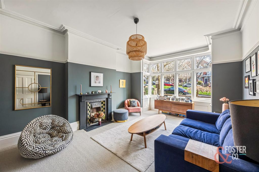 Additional image 7 of 6 bed detached house for saleSurrenden Road, Brighton BN1