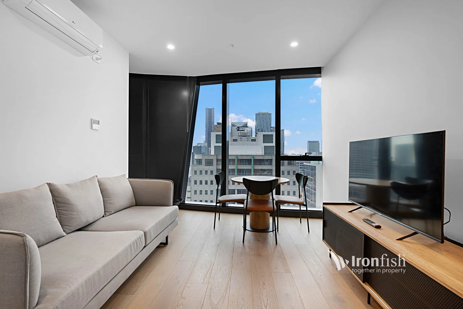 2702/301 King Street, Melbourne VIC 3000