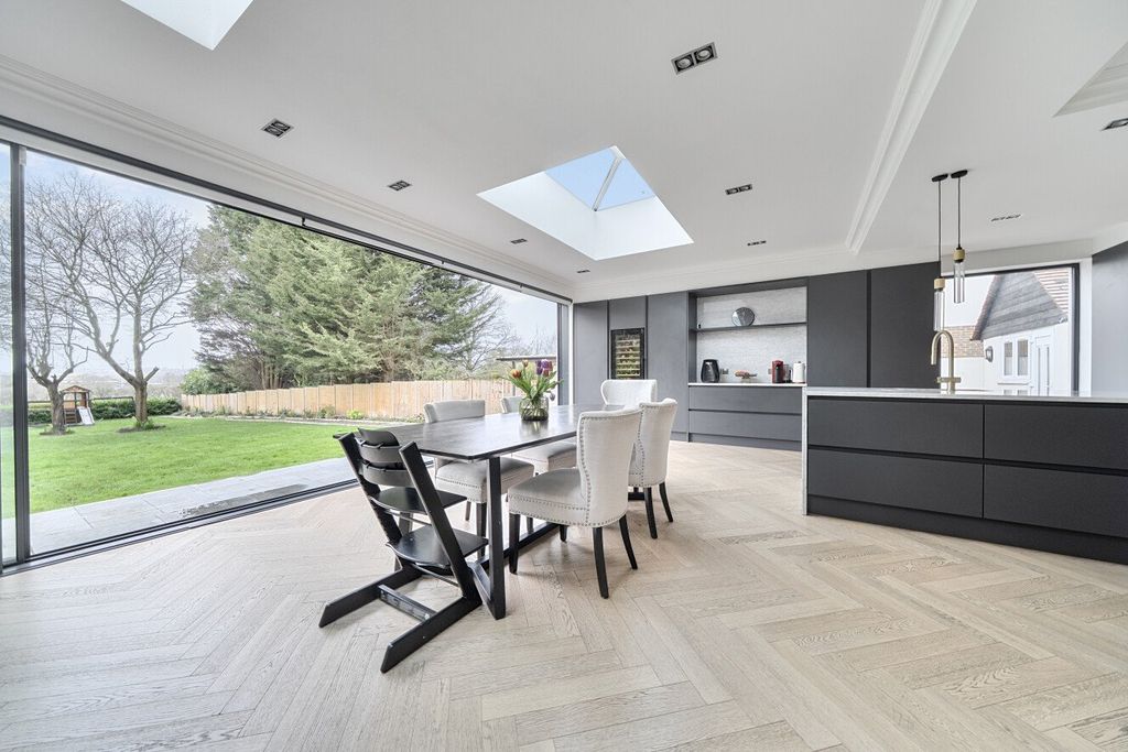 Additional image 3 of 5 bed detached house for saleBromley Common, Bromley BR2