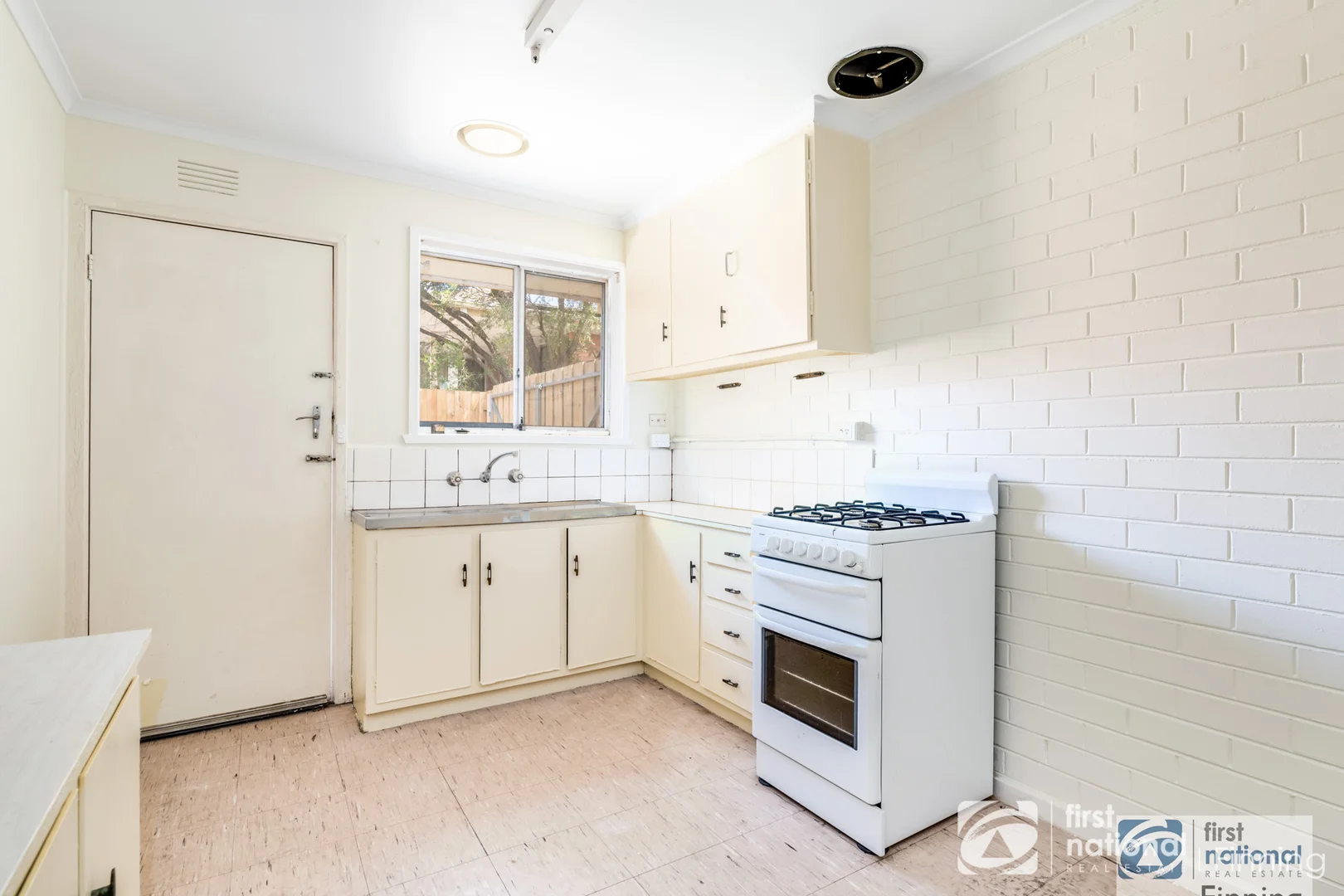 Additional image 3 of 2/1A Bride Avenue, Hampton Park VIC 3976