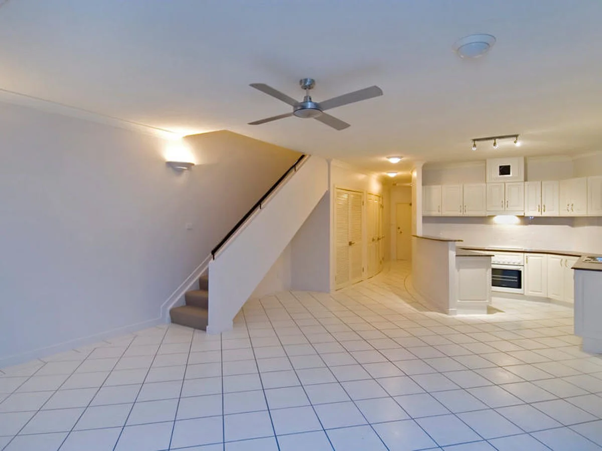 Additional image 10 of 6/51 Sims Esplanade, Yorkeys Knob QLD 4878