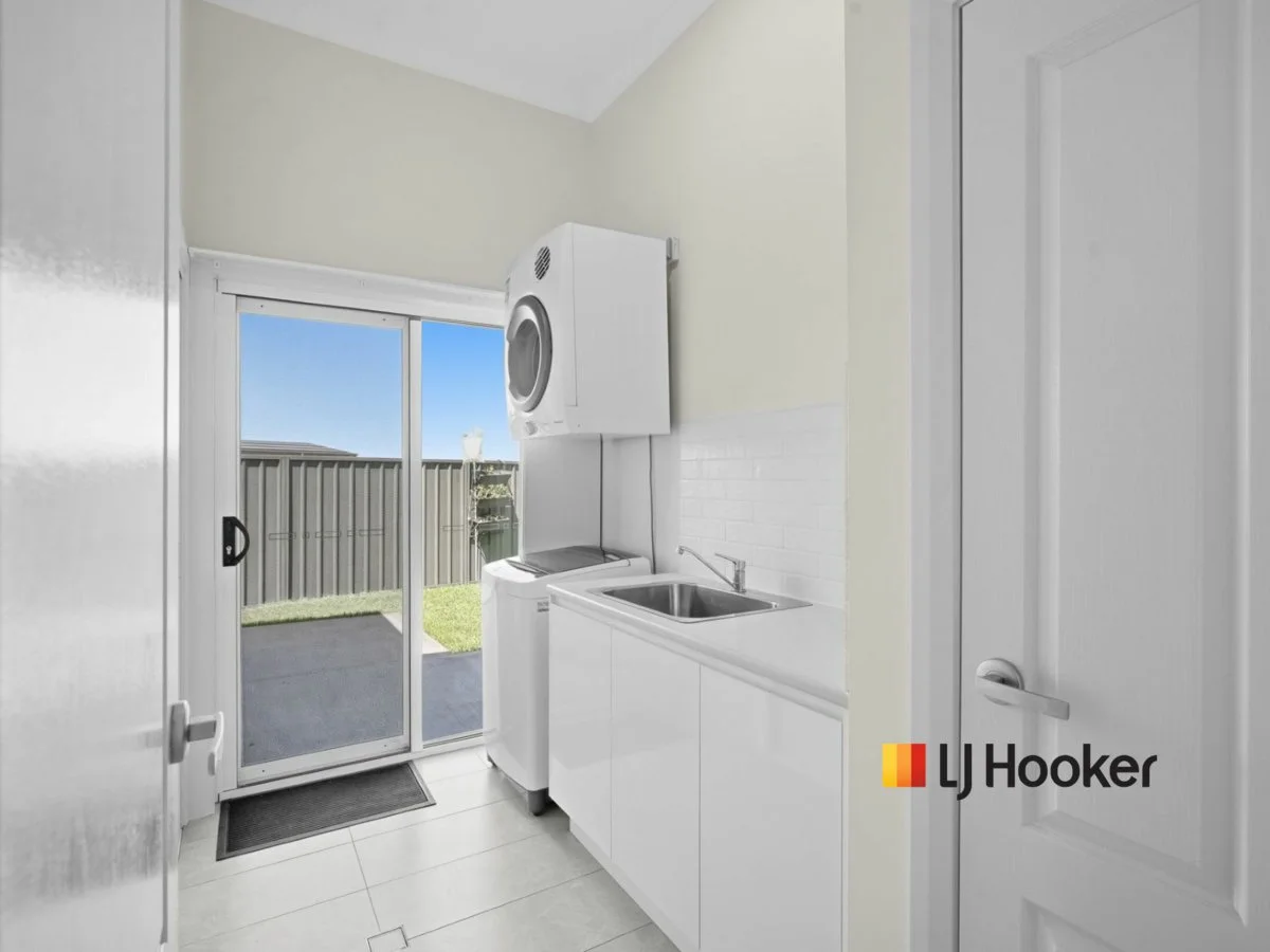 Additional image 16 of 14 Kingsford Smith Place, Narromine NSW 2821