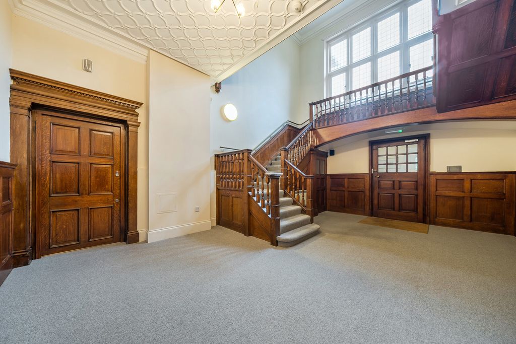 Additional image 7 of 2 bed flat for saleRodway Road, Bromley BR1