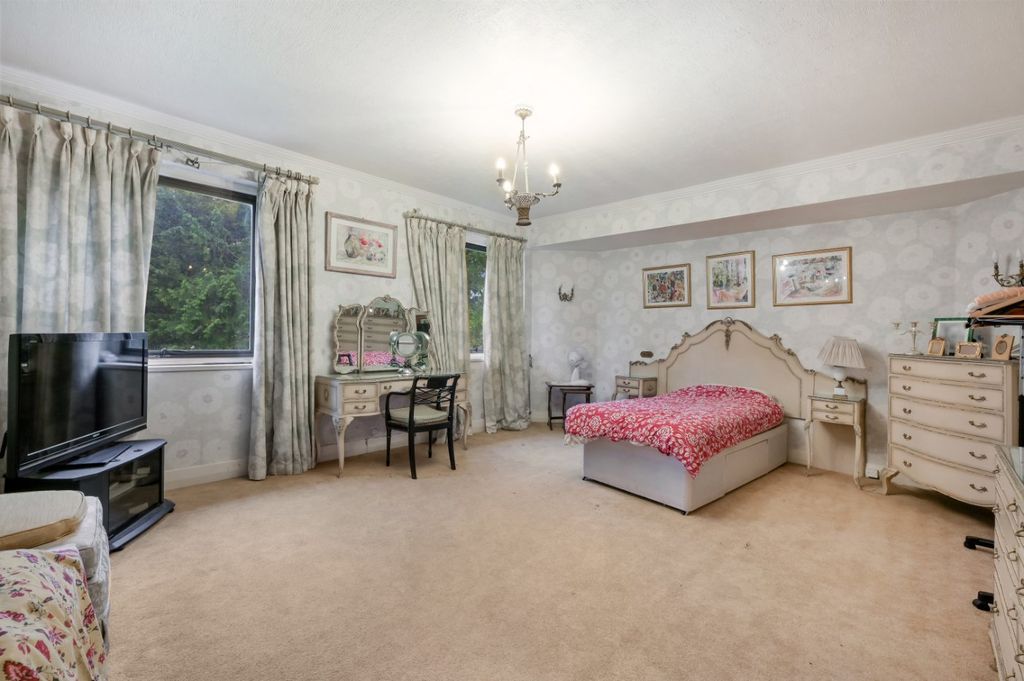 Additional image 5 of 5 bed detached house for saleSouth Hill Road, Bromley BR2