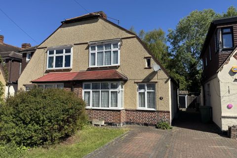 Wandleside, Wallington SM6