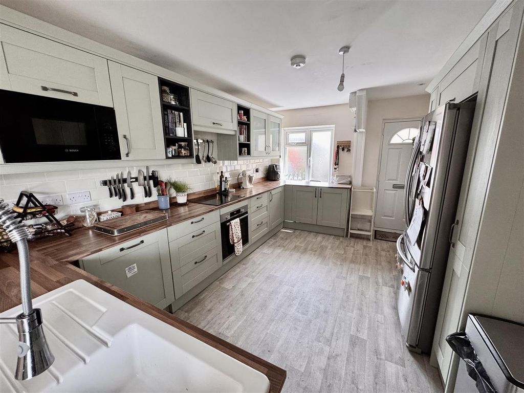 Additional image 3 of 2 bed end terrace house for saleNorth Bank, Llandeilo SA19