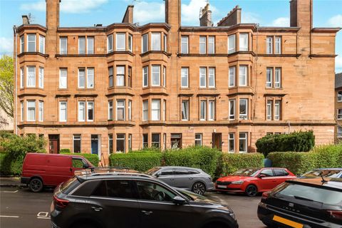 Crathie Drive, Thornwood, Glasgow G11