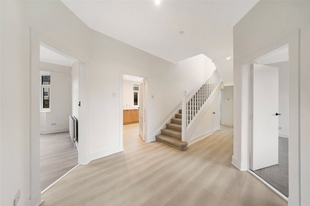 Additional image 13 of 4 bed detached bungalow for saleDuke Street, Denny FK6