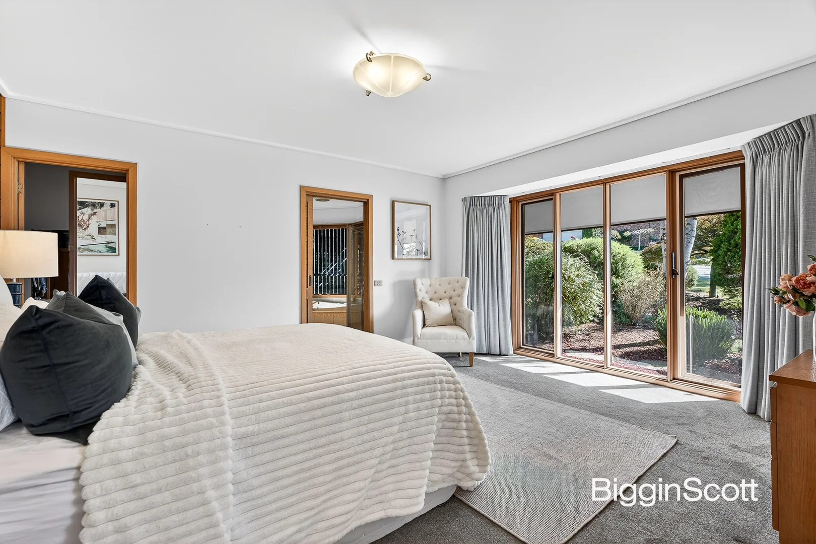Additional image 8 of 1 Leanne Court, Doncaster East VIC 3109