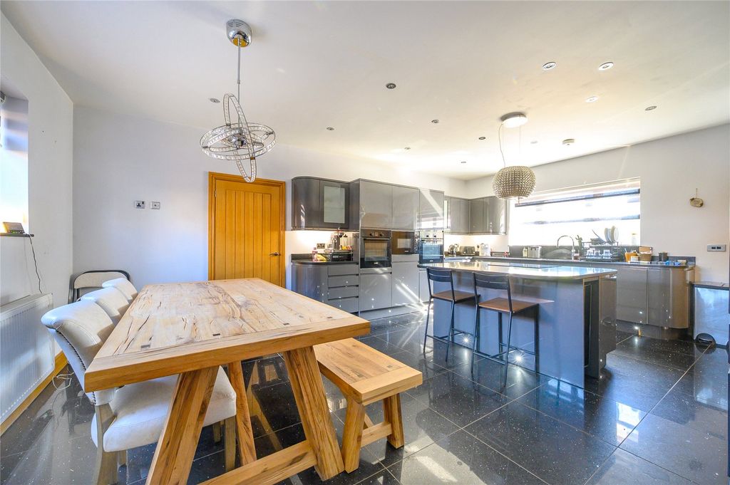 Additional image 19 of 6 bed detached house for saleBroadway House, Wakefield Road, Drighlington, Bradford, West Yorkshire BD11