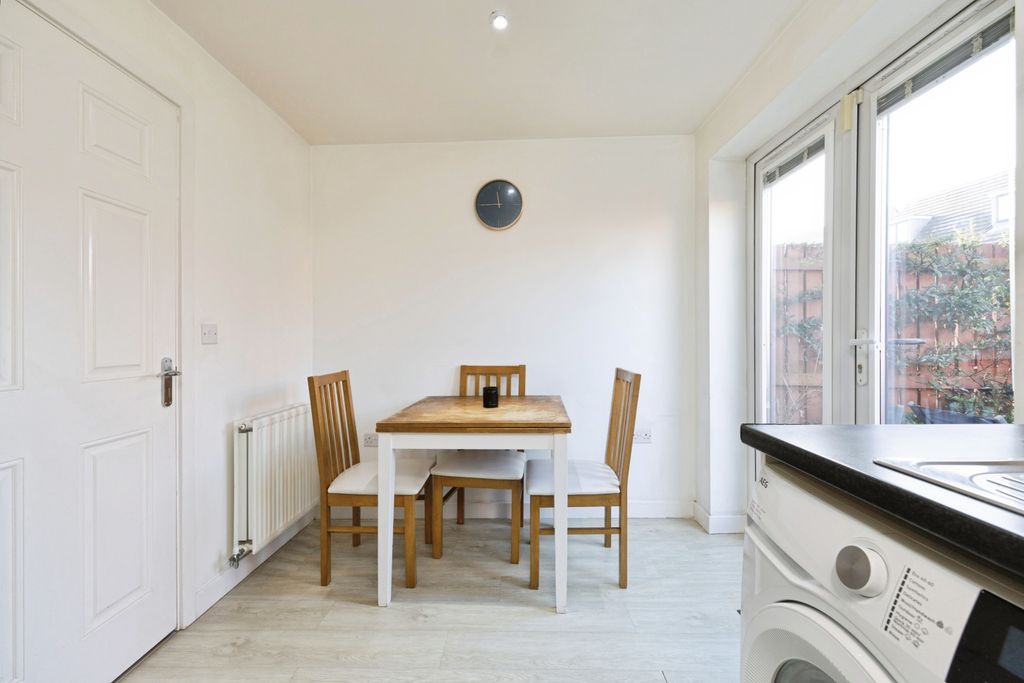Additional image 4 of 3 bed town house for saleDerwent Water Drive, Blaydon-On-Tyne NE21