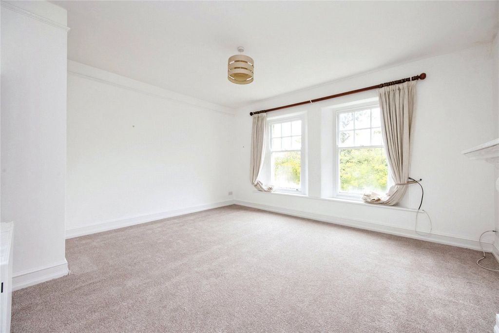 Additional image 3 of 1 bed flat for saleCastle Street, Bodmin, Cornwall PL31