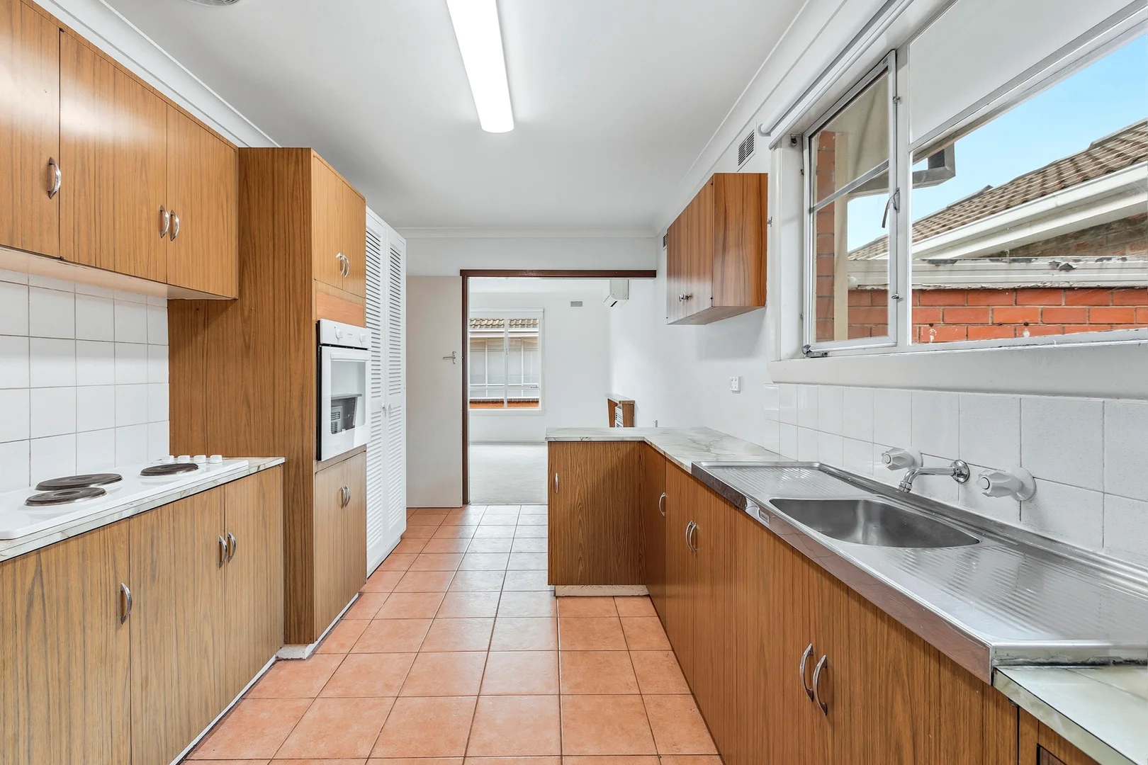 Additional image 5 of 2/53-55 Elizabeth Street, Newport VIC 3015