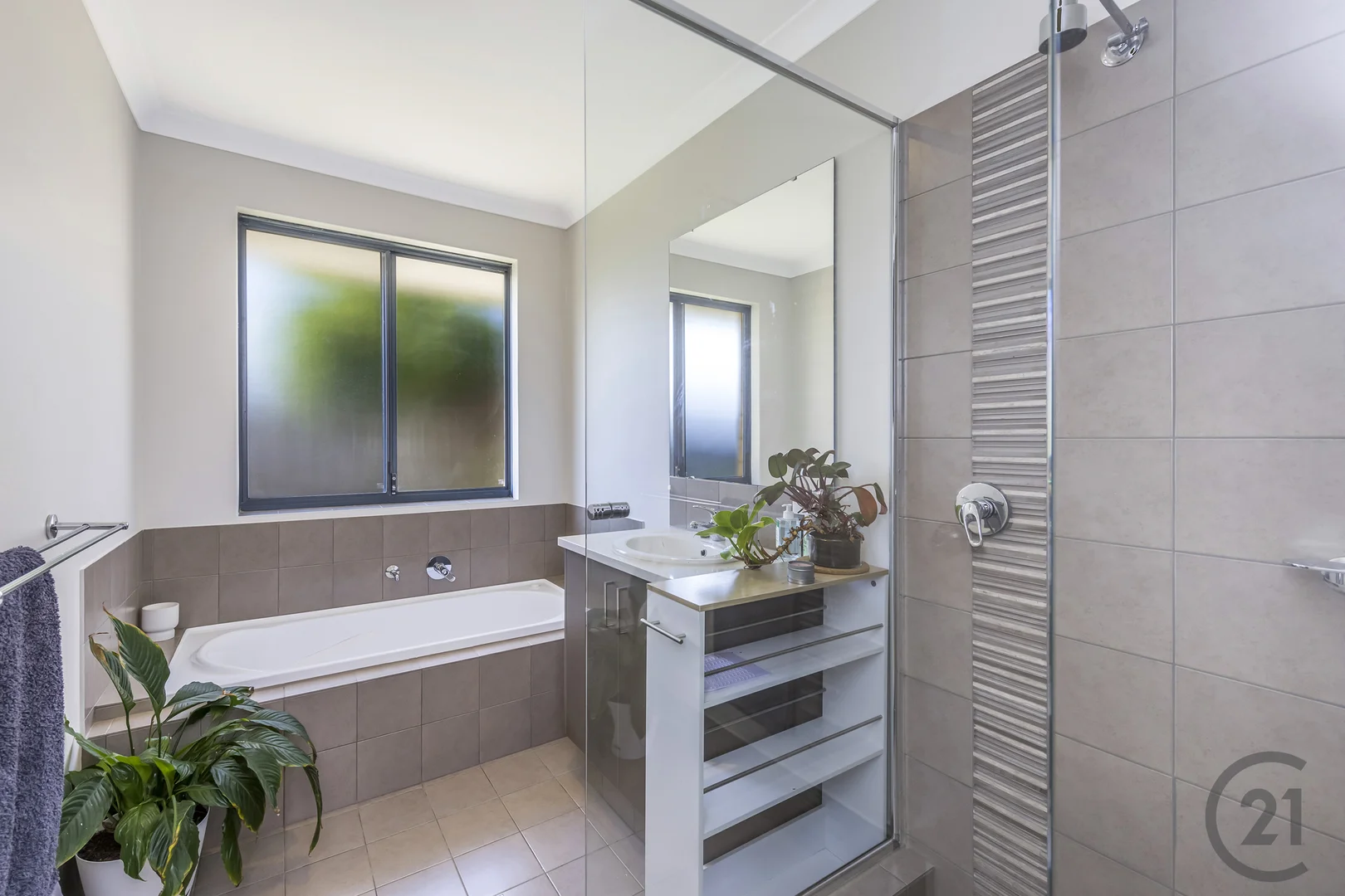 Additional image 20 of 28 Hawley Way, Madora Bay WA 6210