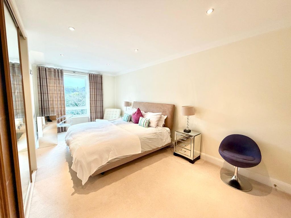 Additional image 9 of 2 bed flat for saleJoss Gap Road, Broadstairs, Kent CT10