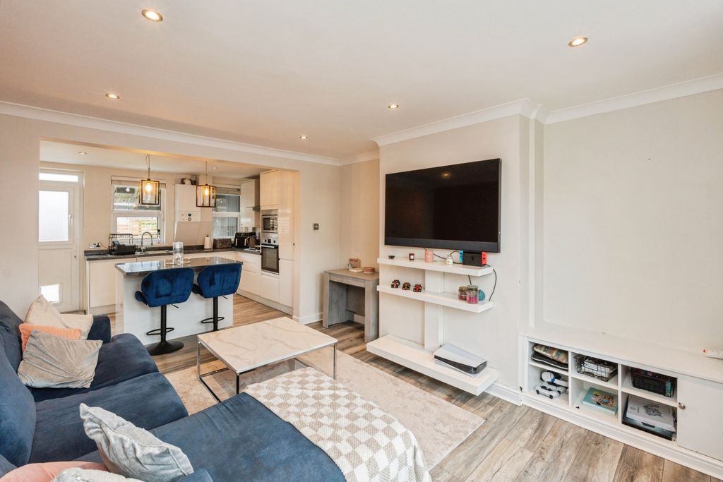 Additional image 11 of 2 bed terraced house for saleMoorlands Avenue, Leigh WN7