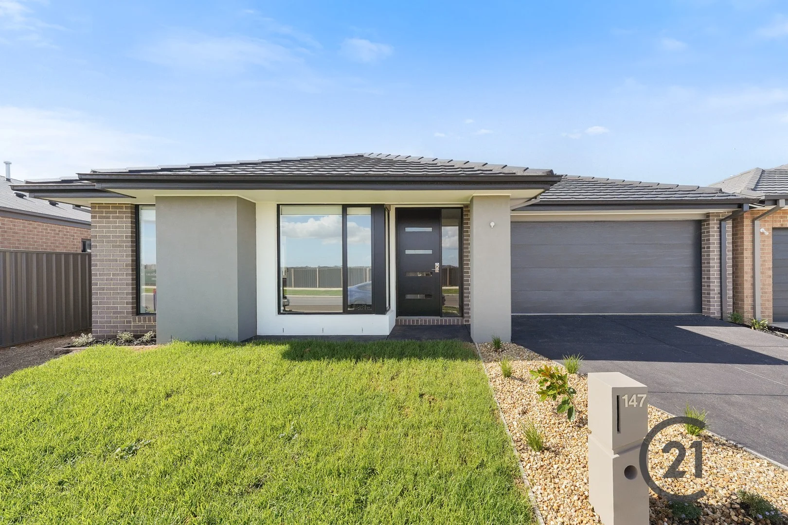 147 Tongs Boulevard, Clyde VIC 3978