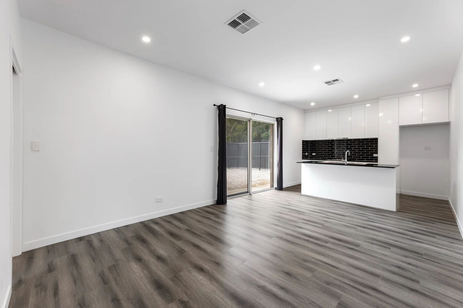 6/7 Stewart Av, Salisbury SA 5108 photo 5