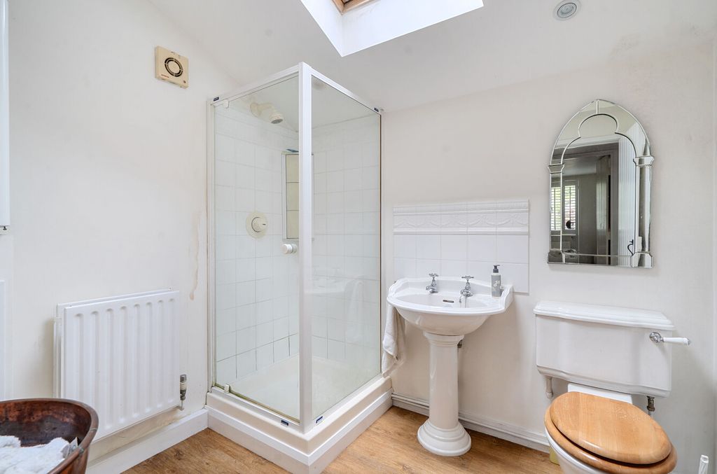 Additional image 10 of 3 bed cottage for saleWaters Green, Brockenhurst SO42