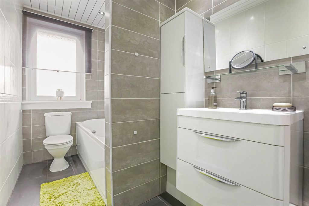 Additional image 11 of 4 bed flat for saleGartleahill, Airdrie, North Lanarkshire ML6