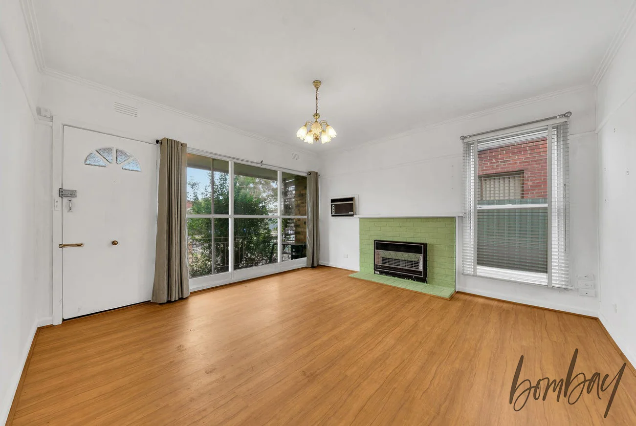 Additional image 5 of 22 Hales Crescent, Jacana VIC 3047