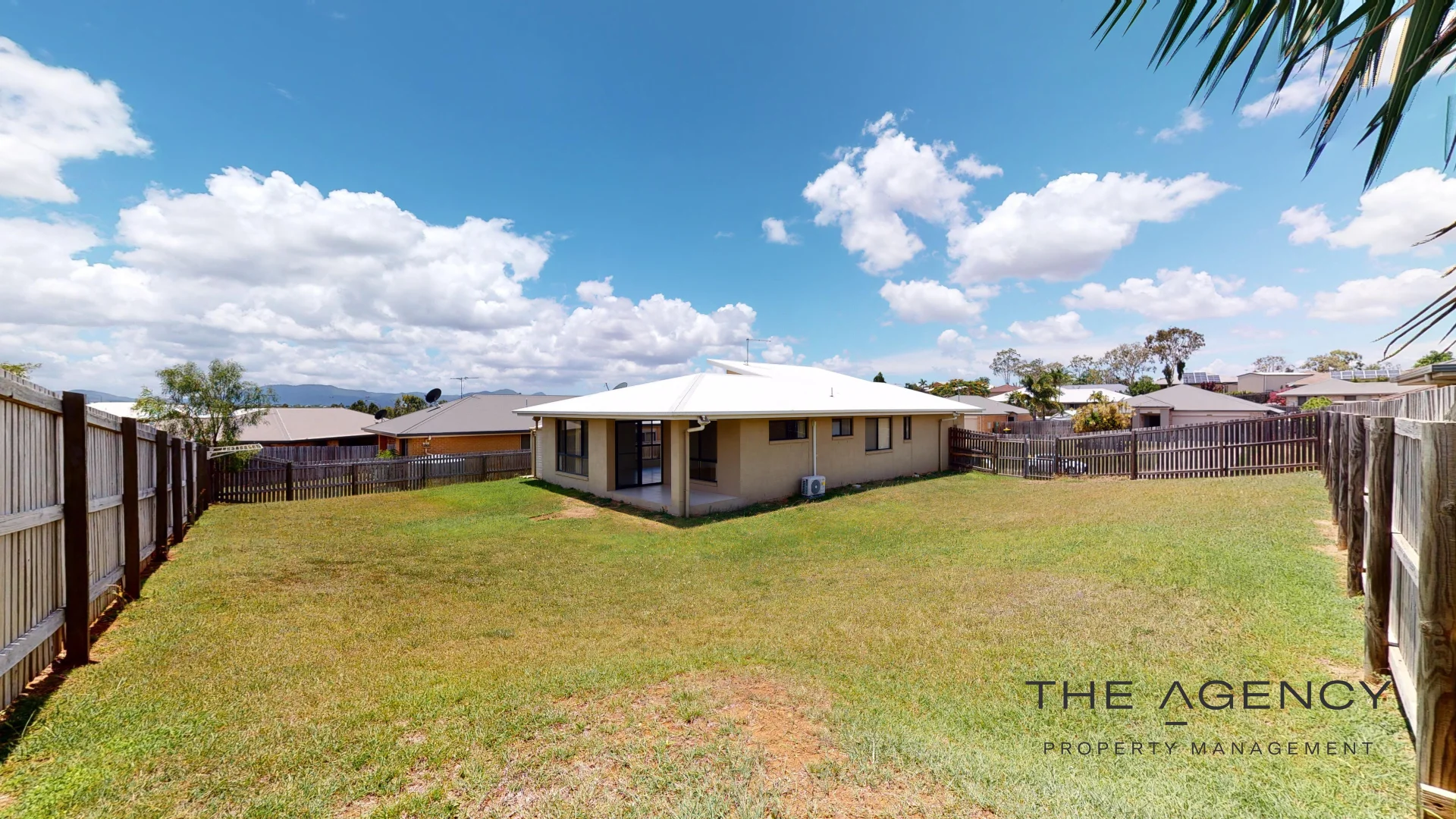 46 John Oxley Drive, Gracemere QLD 4702 photo 2