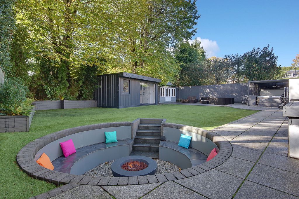Additional image 32 of 6 bed detached house for salePortchester Road, Bournemouth BH8