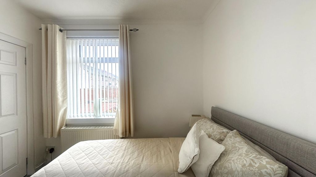 Additional image 12 of 2 bed flat for saleMaxwood Road, Galston KA4