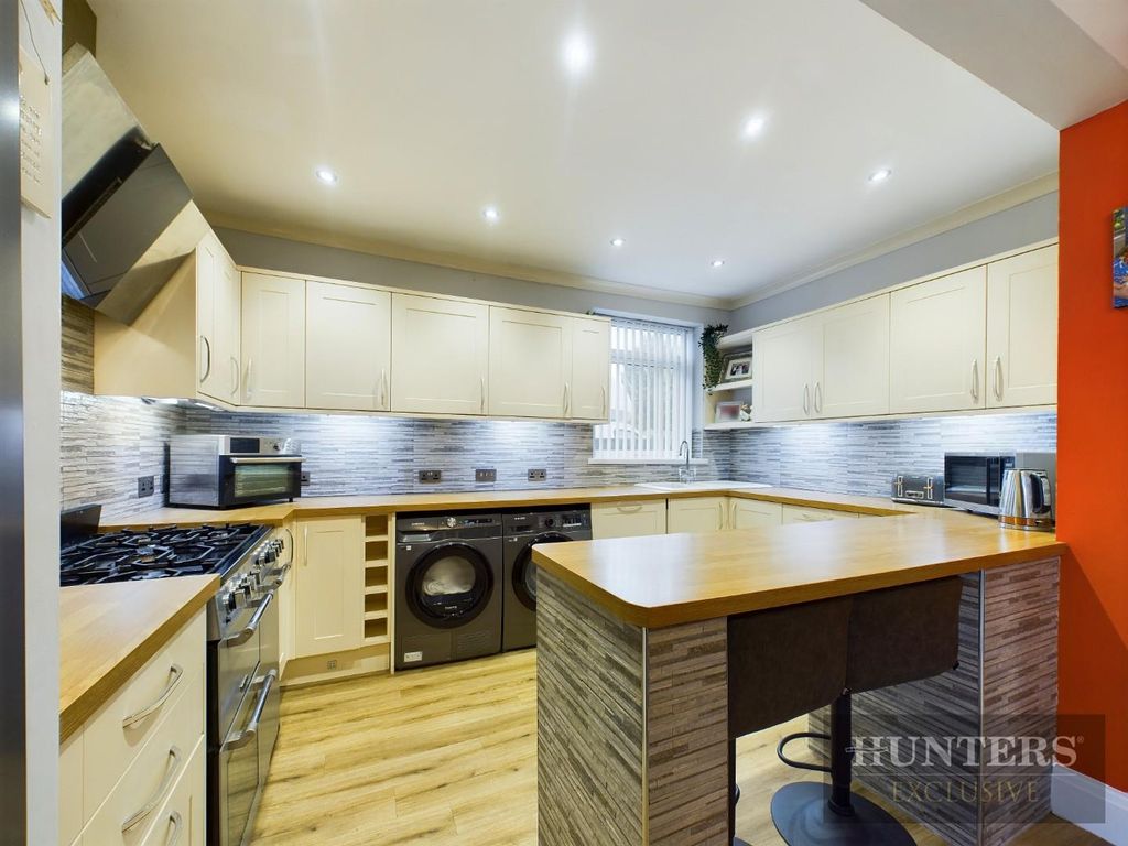Additional image 3 of 4 bed detached house for saleMarton Road, Bridlington YO16
