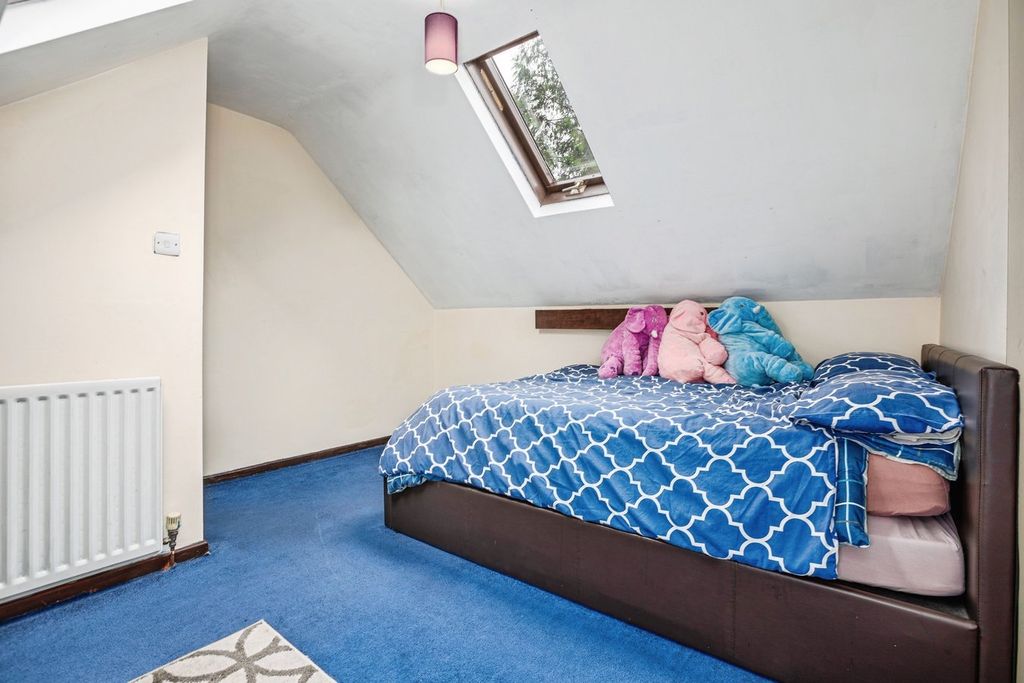 Additional image 21 of 5 bed detached bungalow for saleLlandyssil, Montgomery SY15
