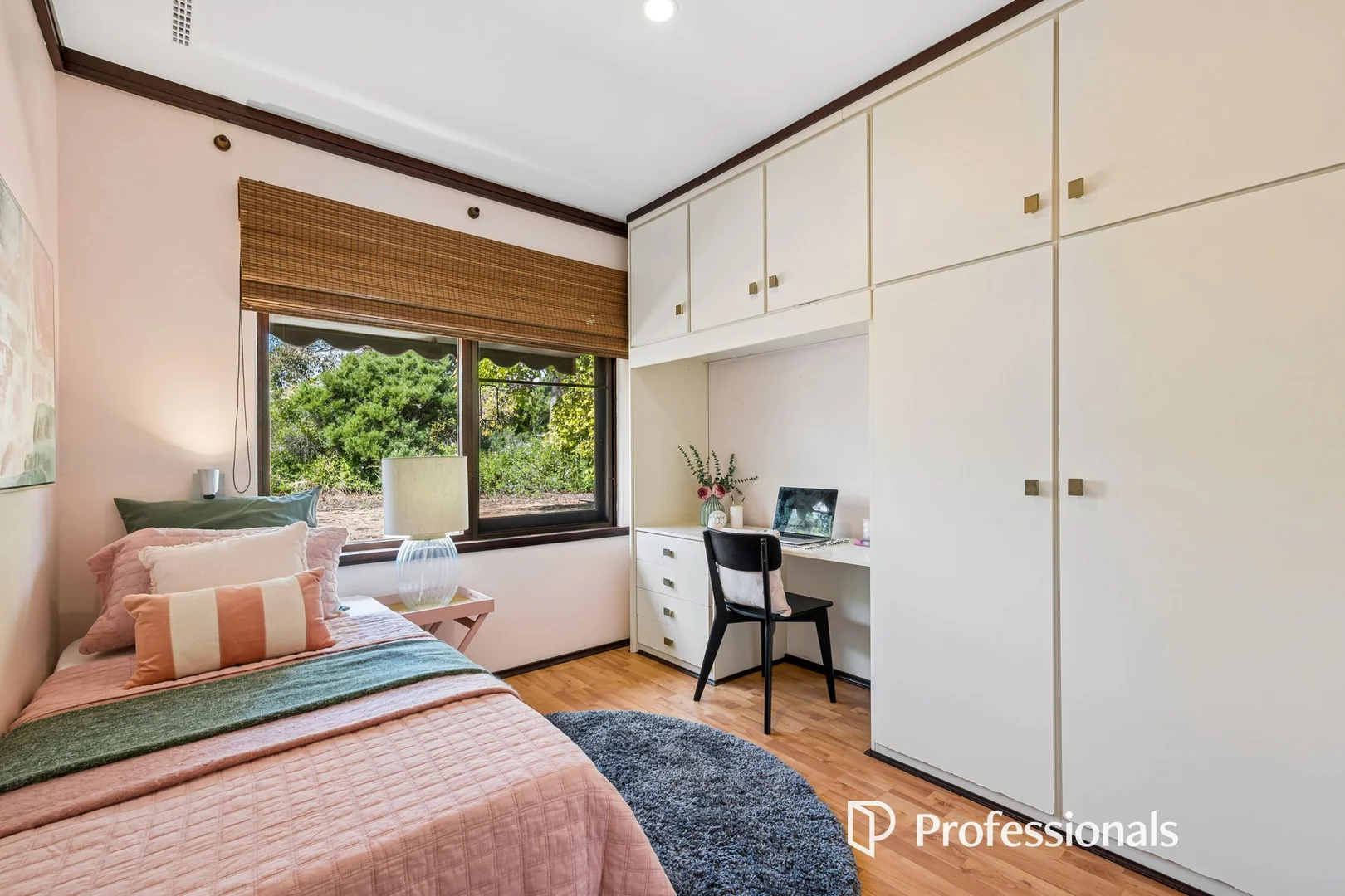 Additional image 12 of 2 Hart Street, Lesmurdie WA 6076