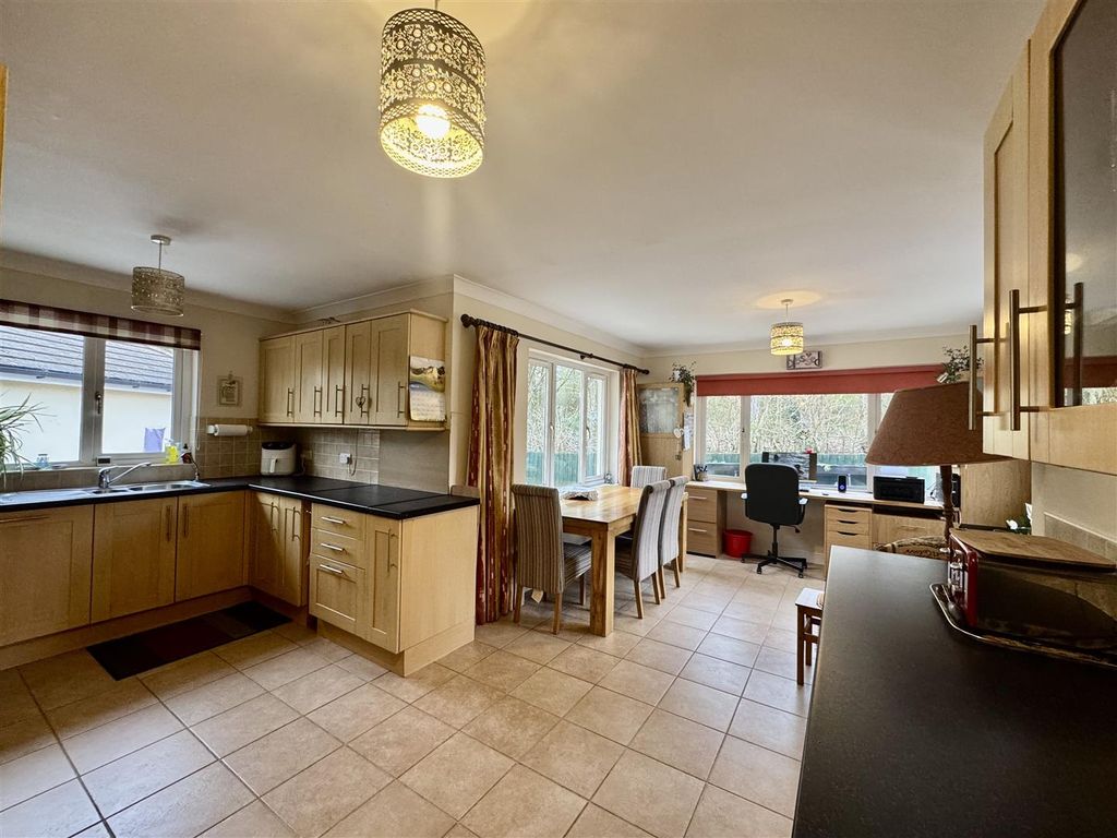 Additional image 3 of 3 bed detached bungalow for saleMaes Llewelyn, Glanamman, Ammanford SA18