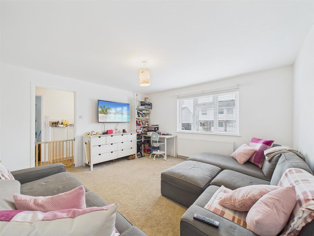 Additional image 2 of 4 bed semi-detached house for saleMowstead Road, Braunton EX33